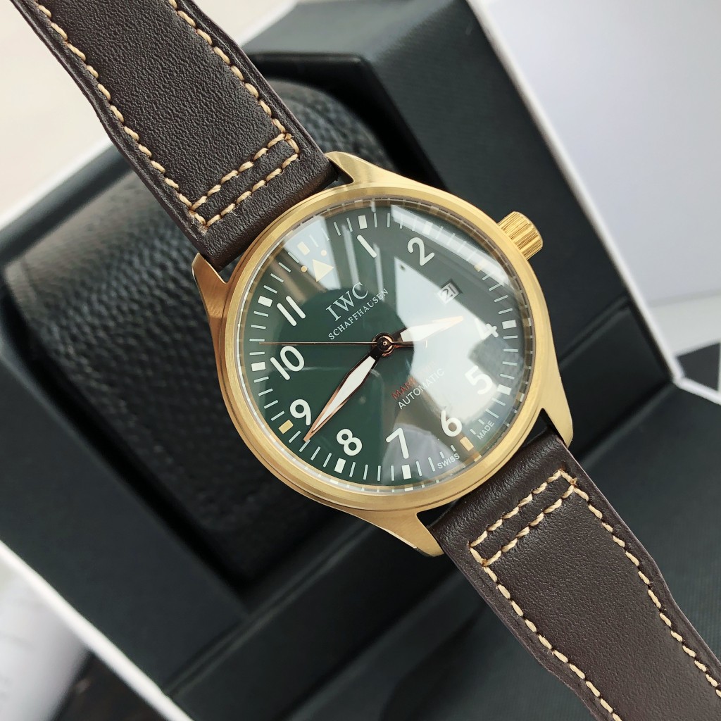 How to buy a Pilots Watches replica watch in Lithuania?