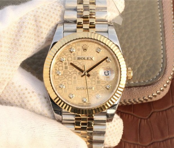 Rolex DateJust 41mm SS/YG YG Textured Dial YG Wrapped Fluted Bezel SS/YG Bracelet A2836