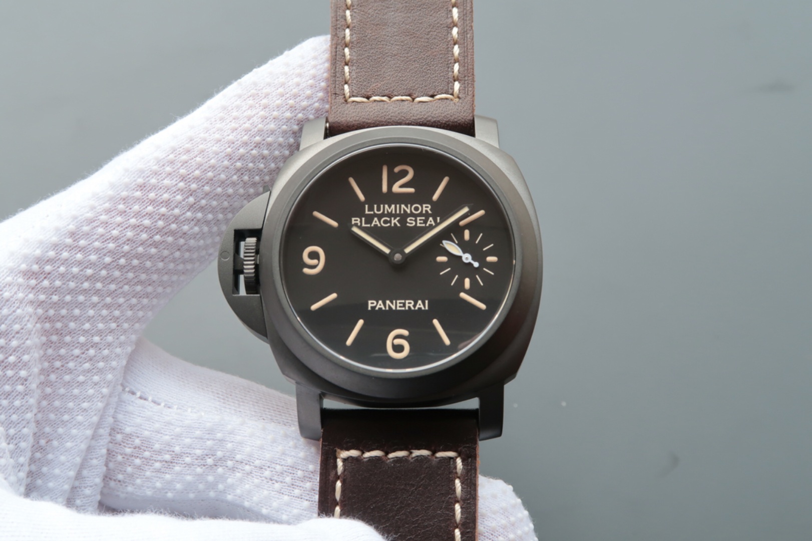 How to buy a Panerai clone watches online in Martinique?