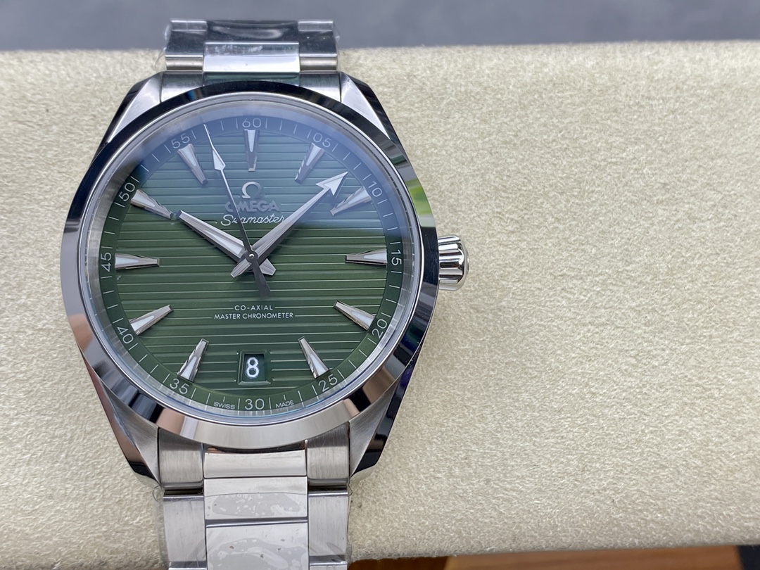 Omega Seamaster Aqua Terra 150M Co-Axial Master Chronometer