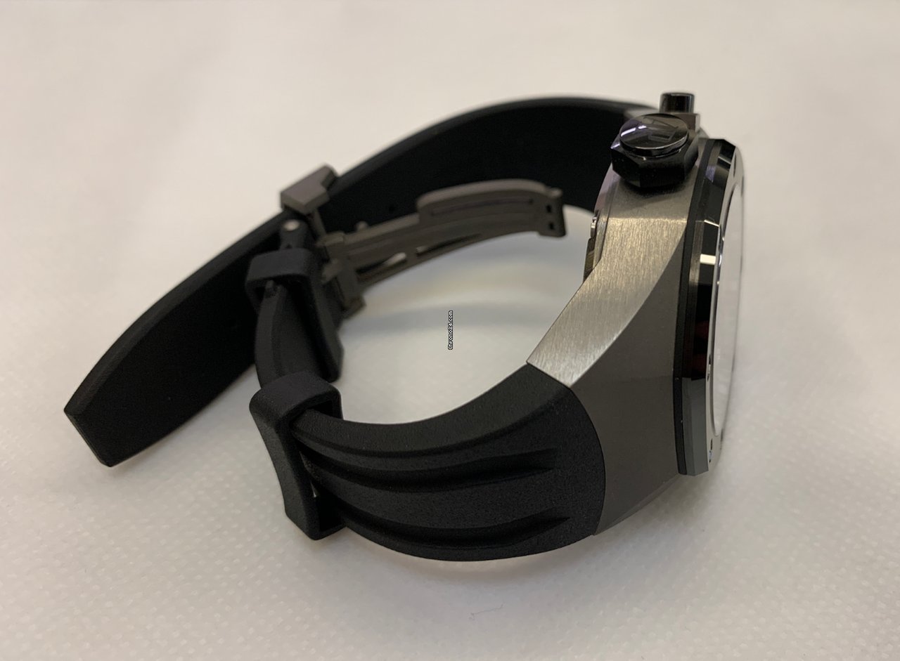 Audemars Piguet Royal Oak Concept 26560IO.OO.D002CA.01.A - gallery