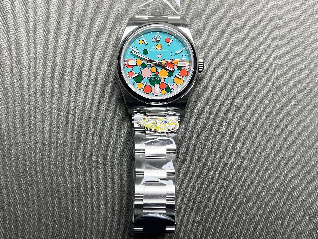 Superclone Rolex Day-Date 36 mm Turquoise Dial 126000 - gallery