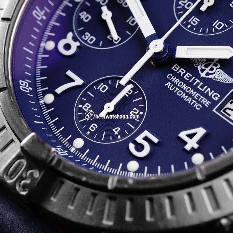 Breitling Avenger Mens watch Unisex Automatic E13360 - gallery