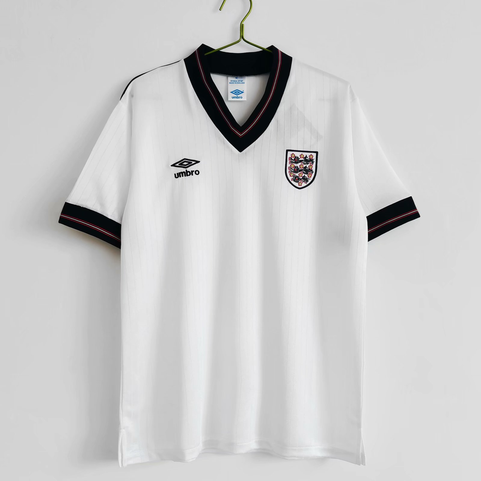 The Ultimate Guide to Choosing a England 1984/87 England Home Retro Jersey