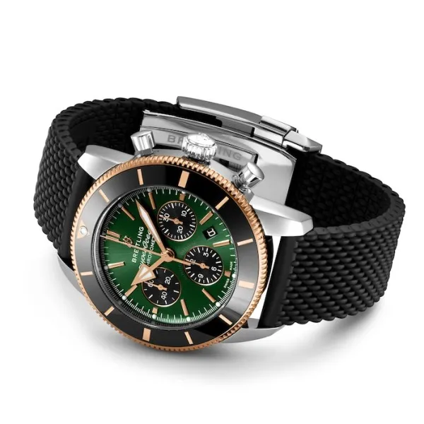 Breitling Superocean Men Automatic Green Rubber Watch UB01622A1L1S1 - gallery
