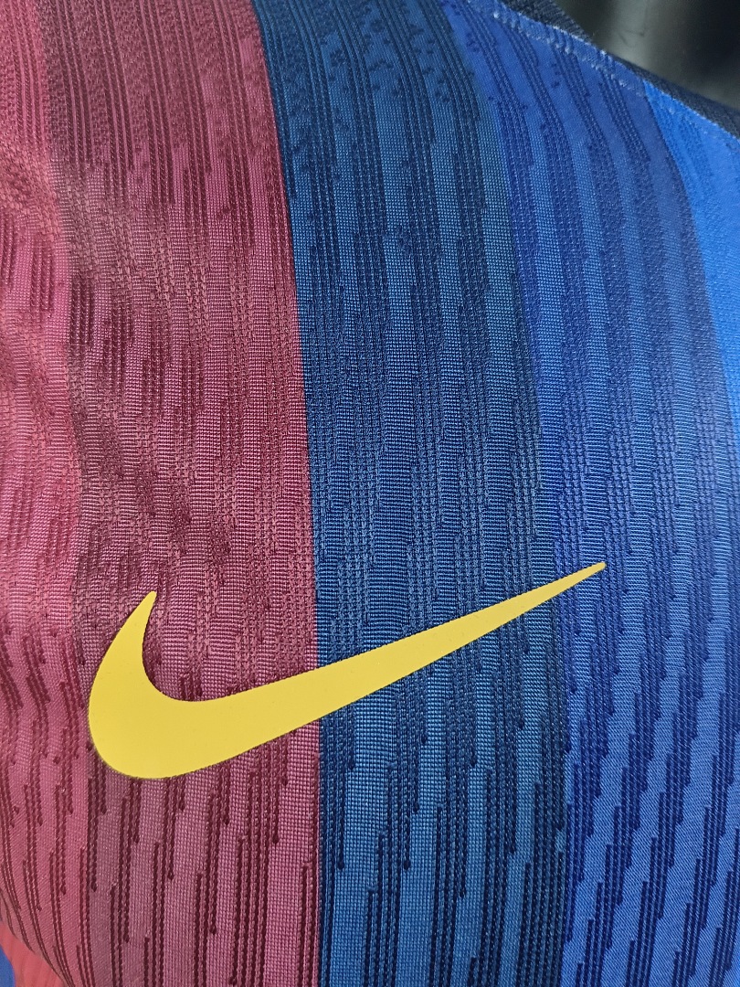 -27 Barcelona Home Jersey - view 4