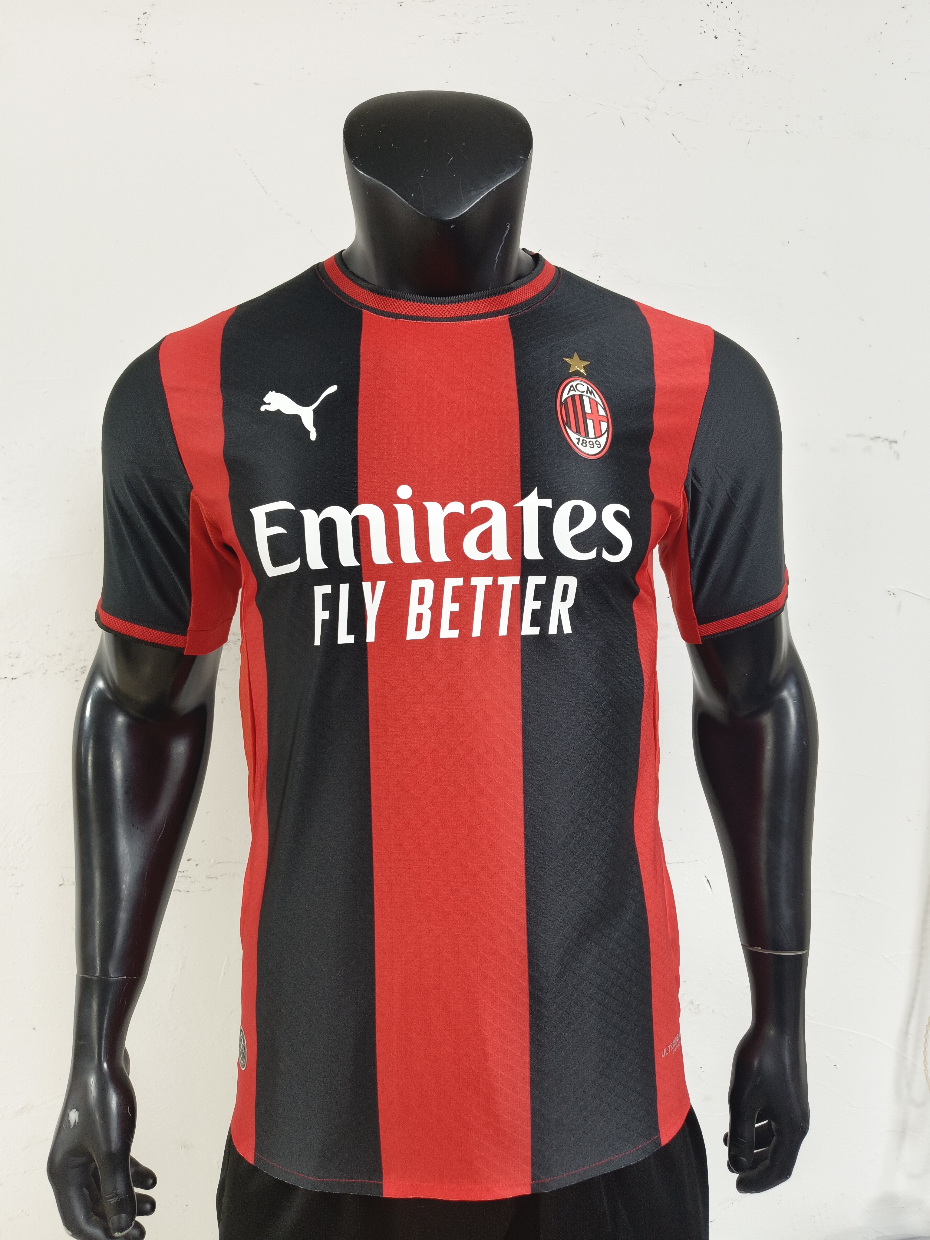 -27 AC Milan Home Jersey
