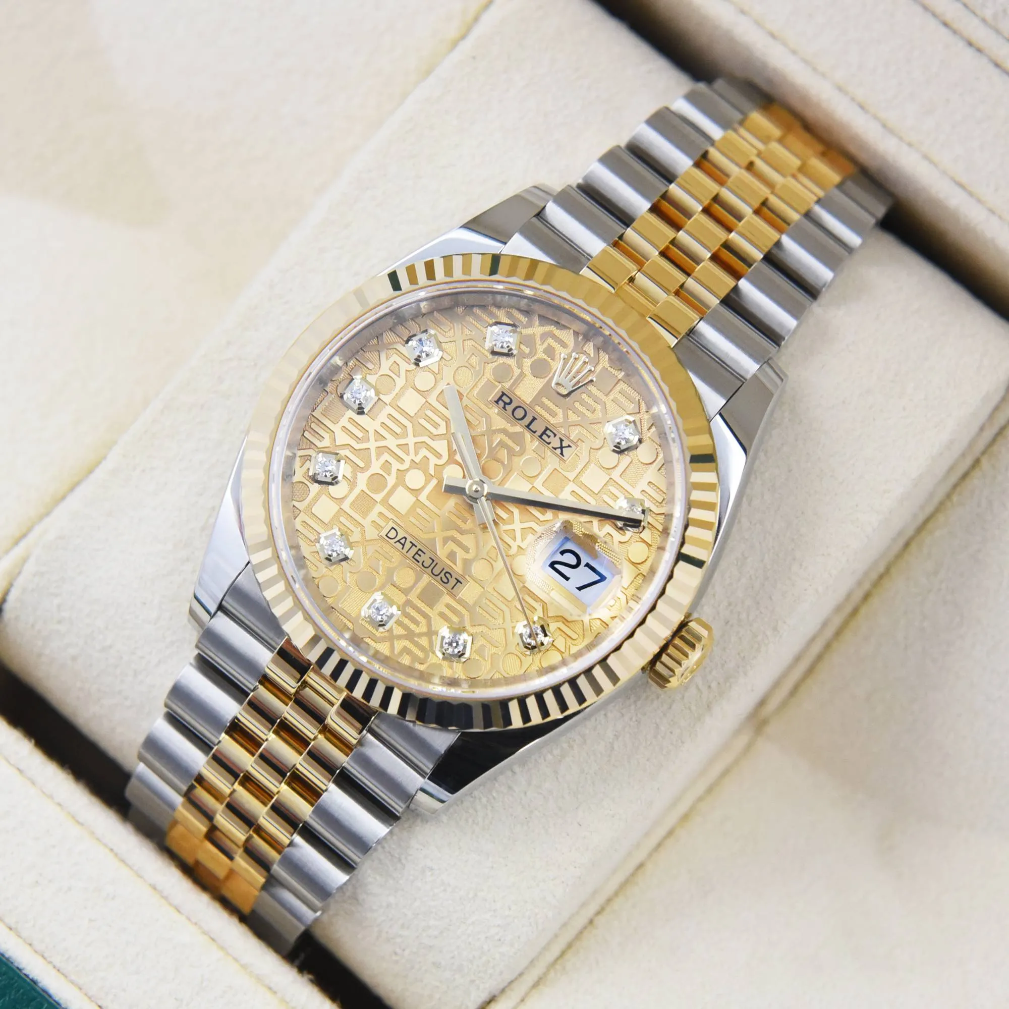 Superclone Rolex Datejust 36mm Jubilee Dial 126233 - gallery