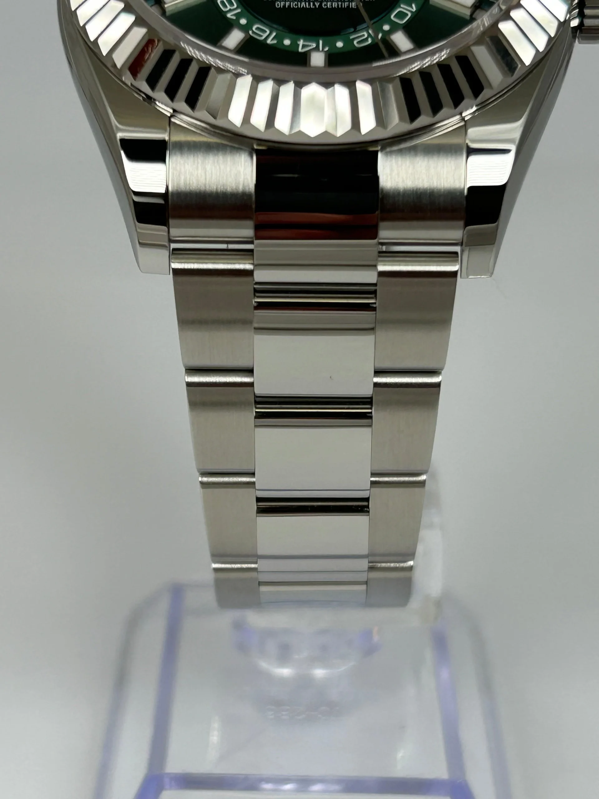Superclone Rolex Sky-Dweller 42 mm Mint green Dial 336934 Oyster - gallery