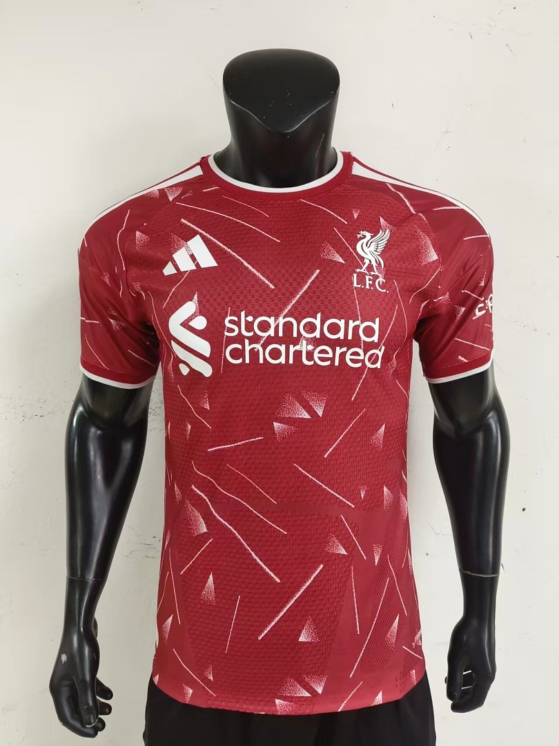 26-27LiverpoolHome 5