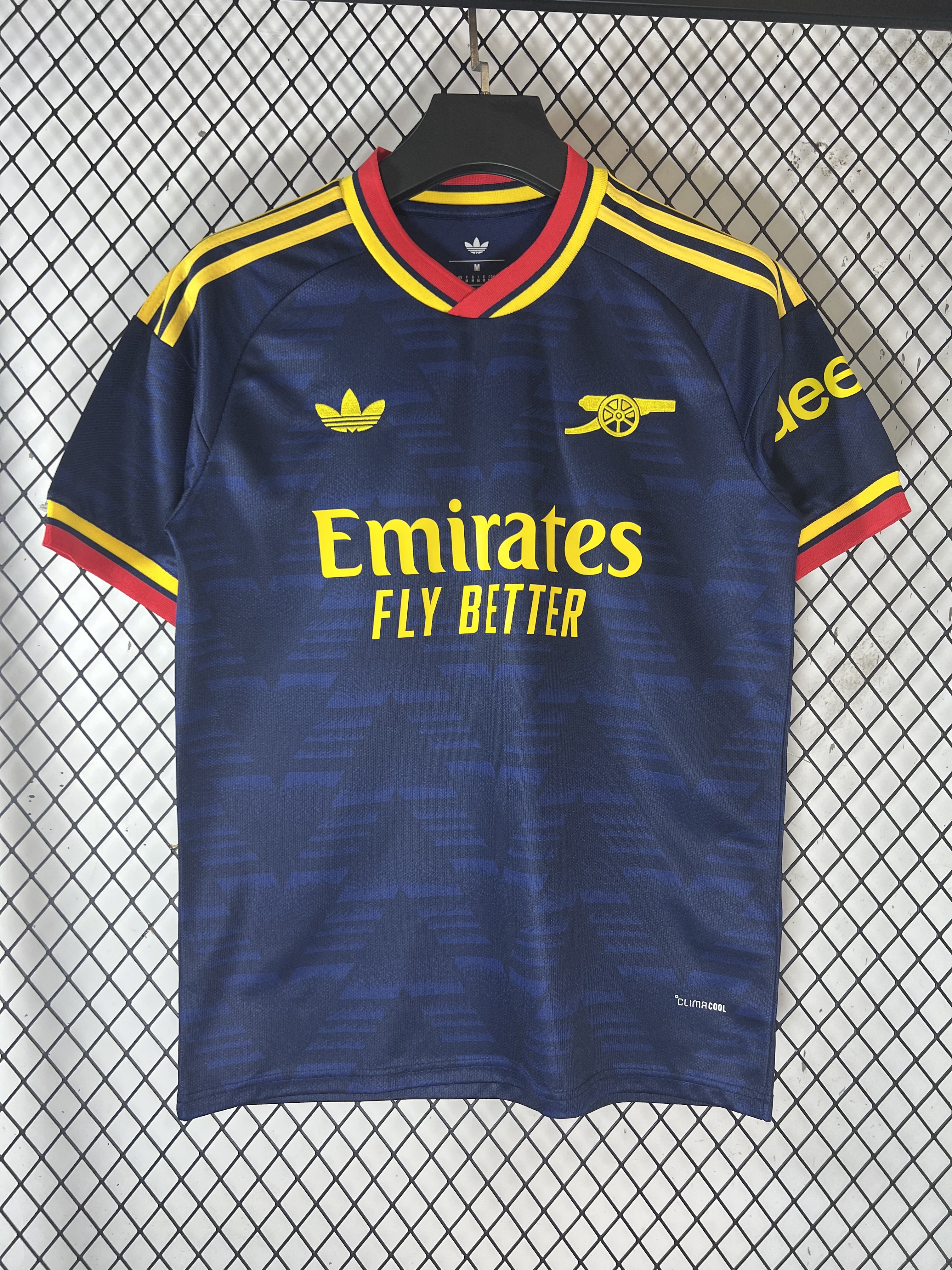 Arsenal Away Jersey - view 3