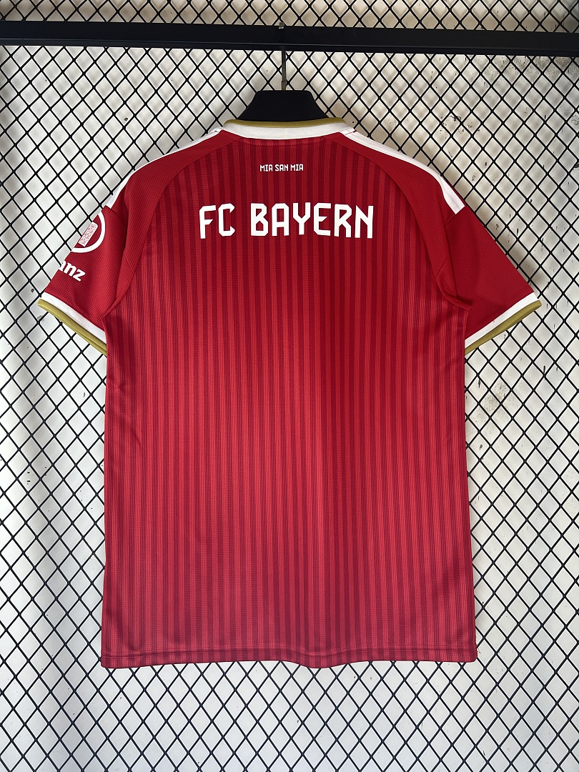 Red Bayern Munich Home Jersey - view 4