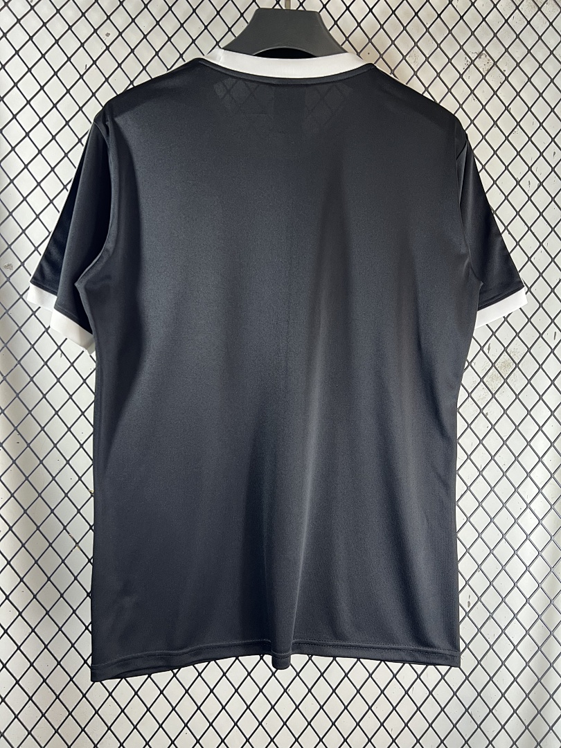 Black Green Intercontinental Soccer - view 4
