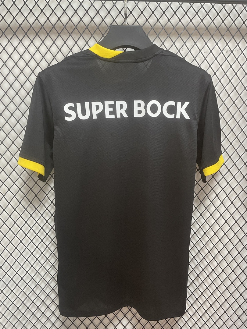 Sporting Lisbon 3 Away Jersey S-4 XL - view 3