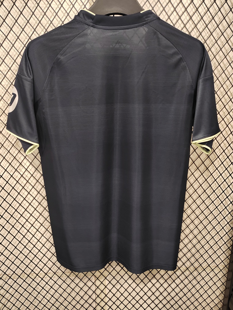 Real Madrid Away Jersey S-4 XL - view 4