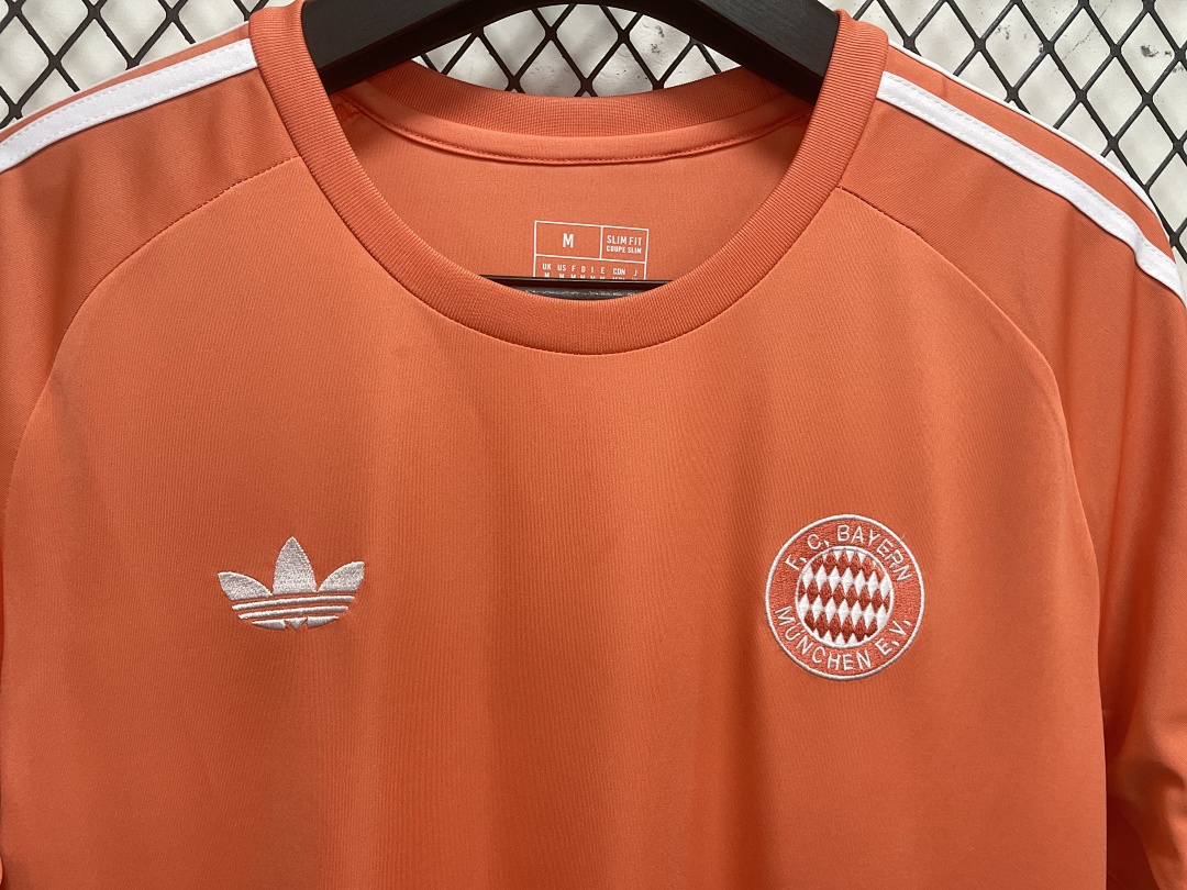 Bayern Munich TOrange S-4 XL