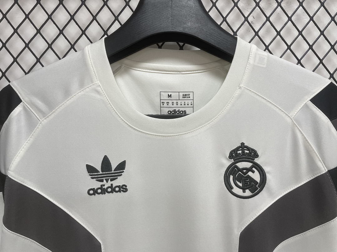 Real Madrid Special Edition TS-4 XL