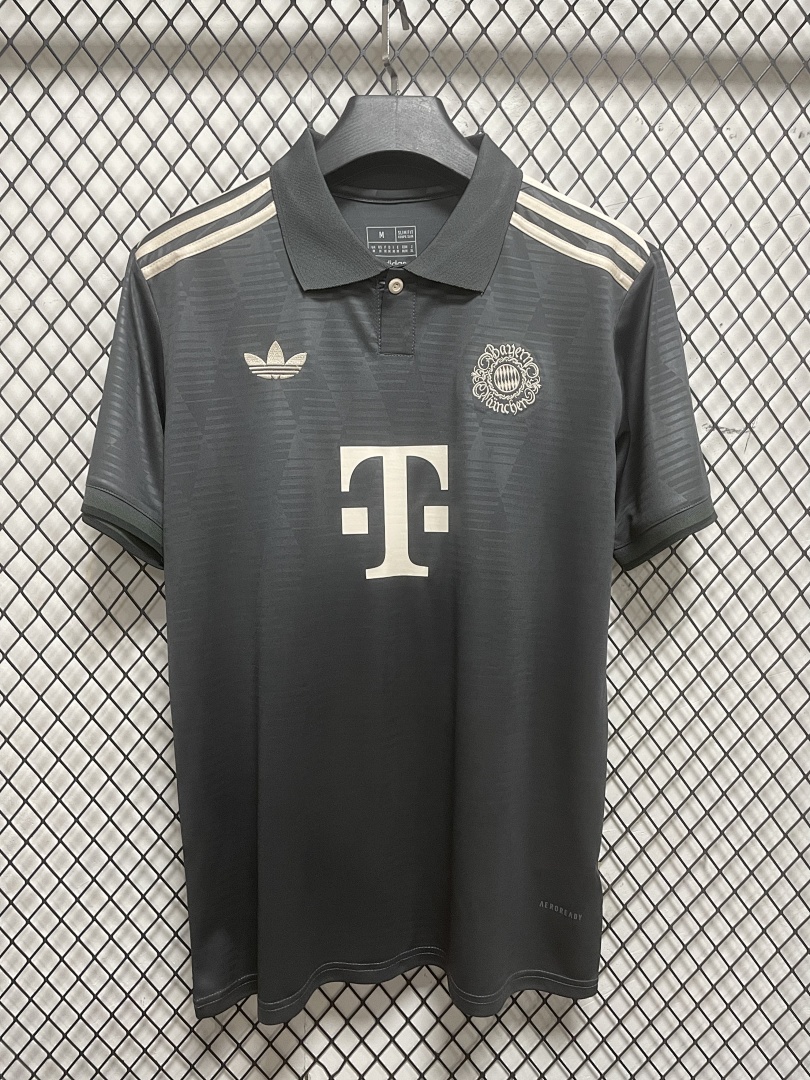 BBayern Munich Oktoberfest Black S-4 XL - view 3