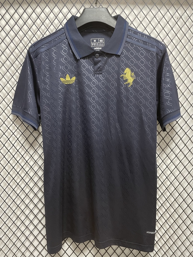 Juventus Second Away Jersey S-4 XL - view 3