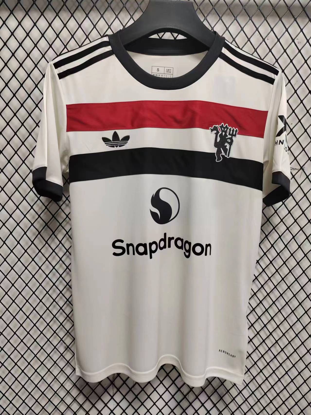 Manchester United Second Away Jersey White S-4 XL - view 3