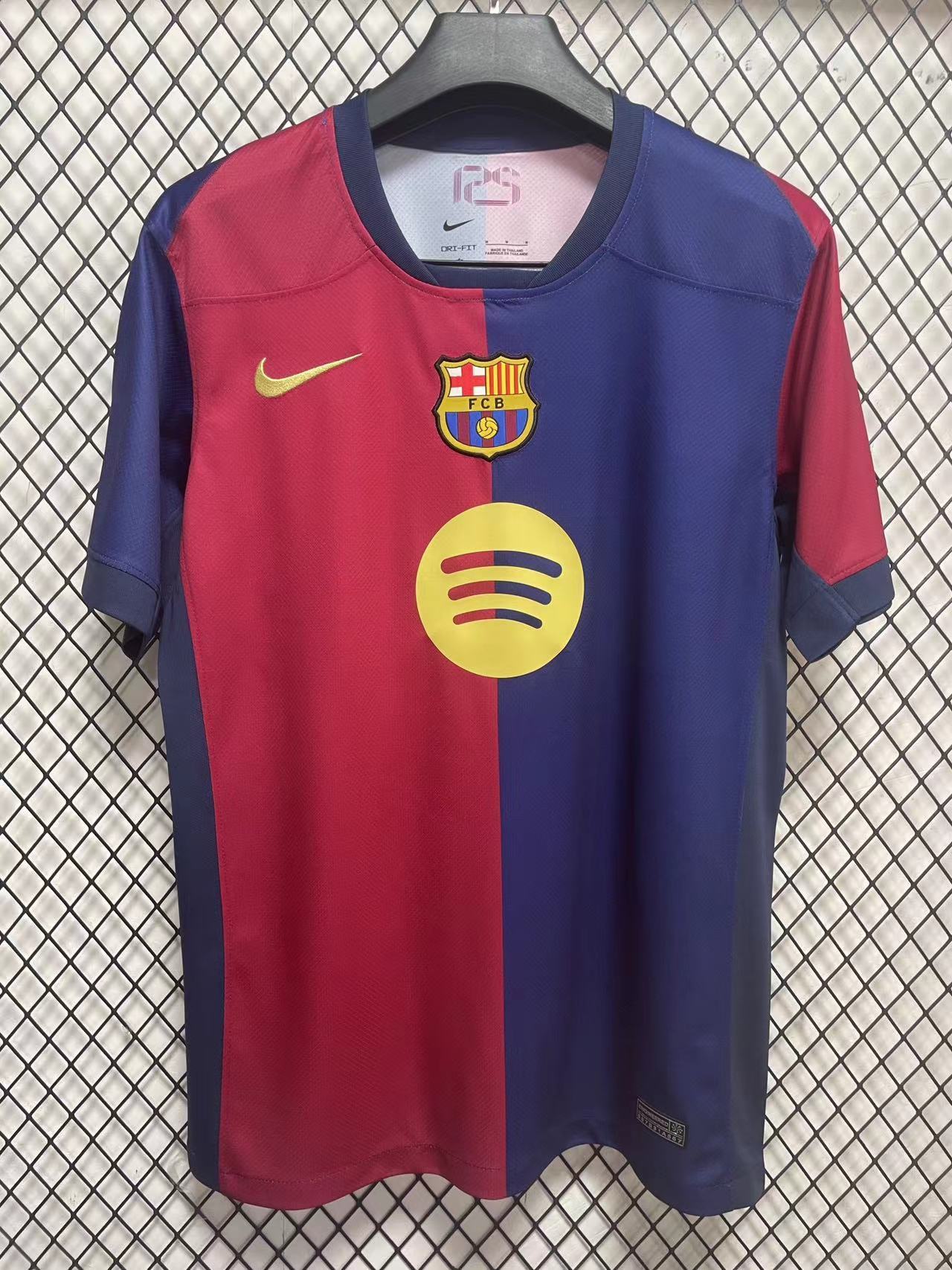 Barcelona S-4 XL